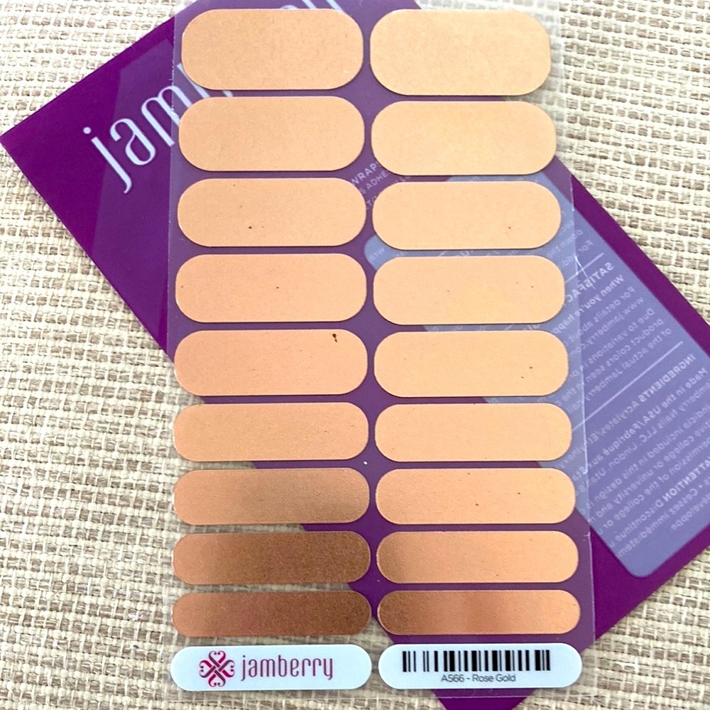 💅🏻 Rose Gold | Jamberry Nail Wraps 💅🏼